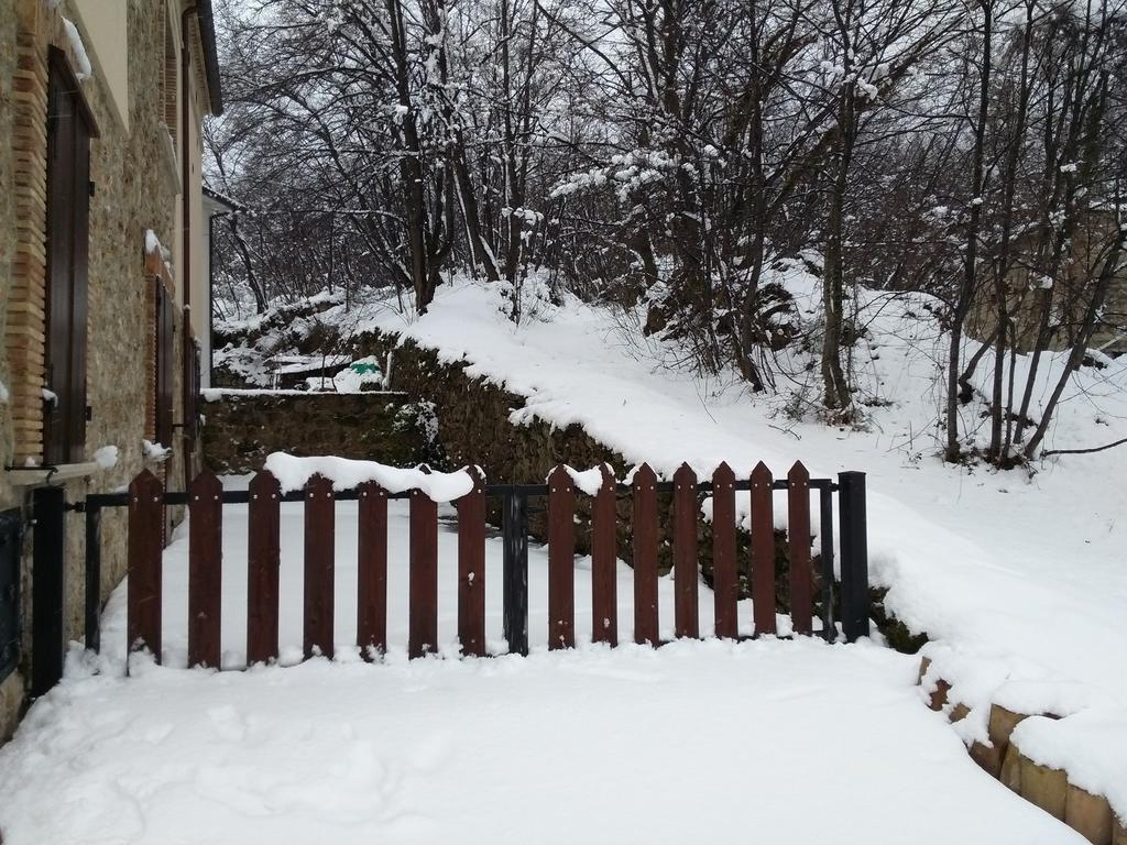 Le Pietre Ricce B&B Roccamontepiano الغرفة الصورة